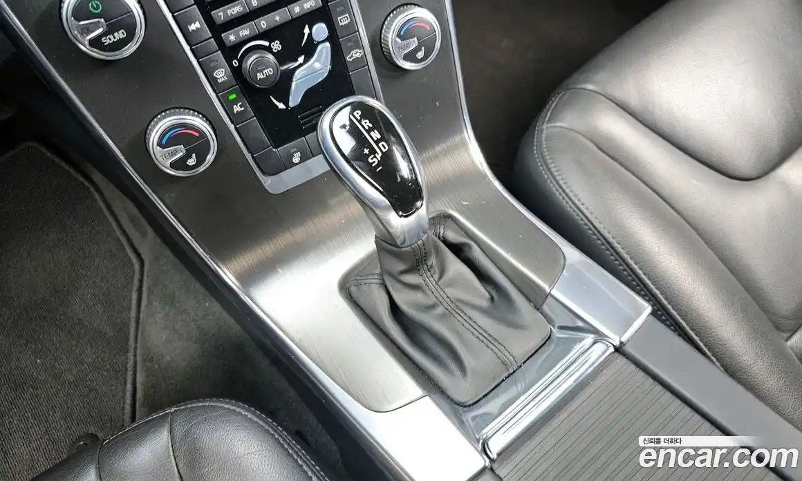 Volvo S60 2015 1.6 автомат (гидро), фото 9