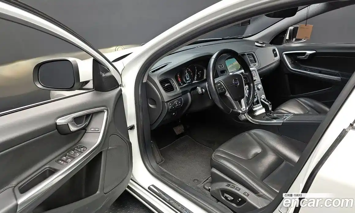 Volvo S60 2015 1.6 автомат (гидро), фото 10