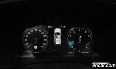 Volvo V90 2018 2.0 автомат (гидро), миниатюра 11