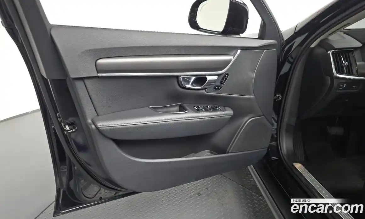 Volvo V90 2018 2.0 автомат (гидро), фото 14