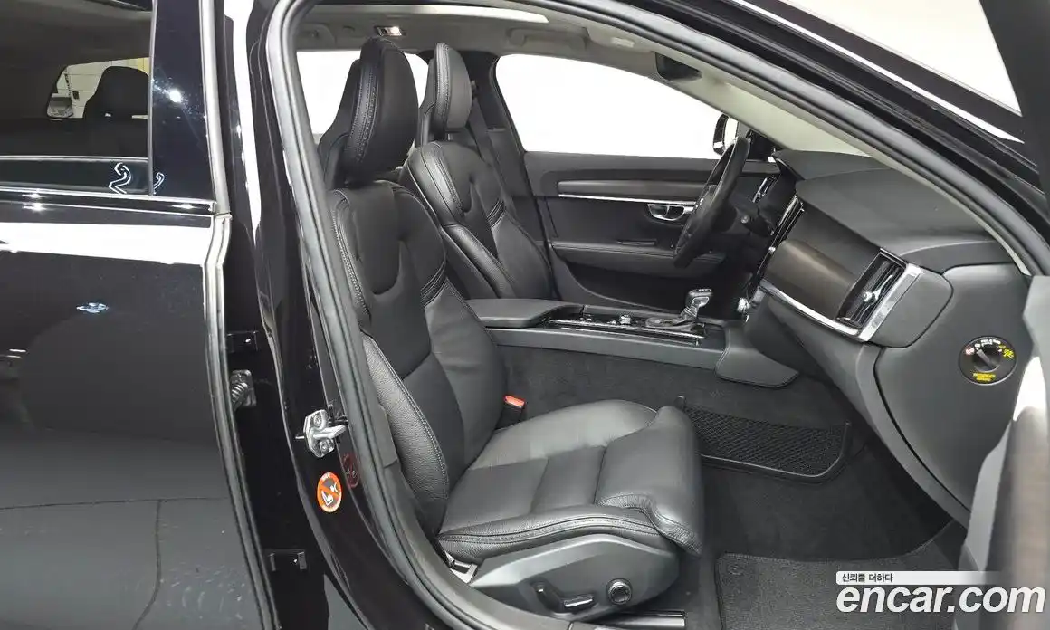 Volvo V90 2018 2.0 автомат (гидро), фото 17