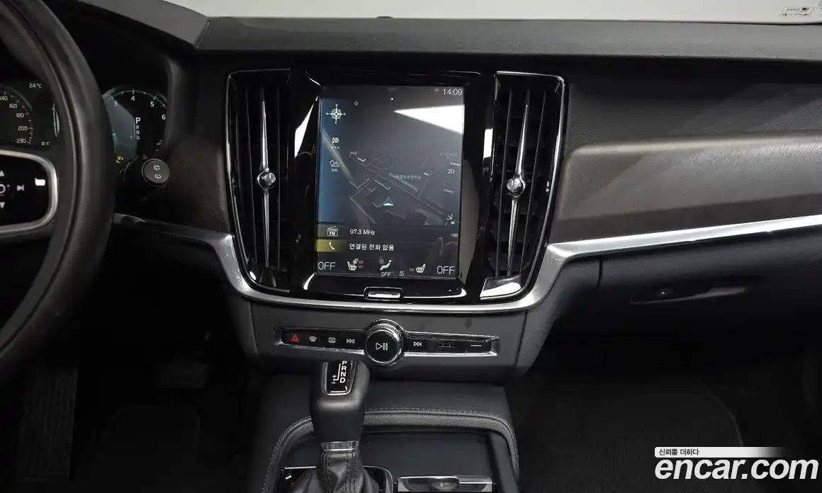 Volvo V90 2018 2.0 автомат (гидро), фото 20