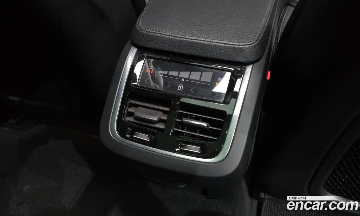 Volvo V90 2018 2.0 автомат (гидро), фото 25