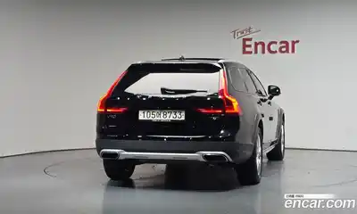 Volvo V90 2018 2.0 автомат (гидро), миниатюра 4