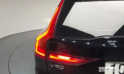 Volvo V90 2018 2.0 автомат (гидро), миниатюра 9