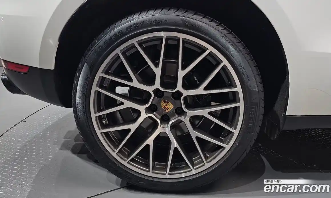 Porsche Macan 2021 2.0 автомат (гидро), фото 7