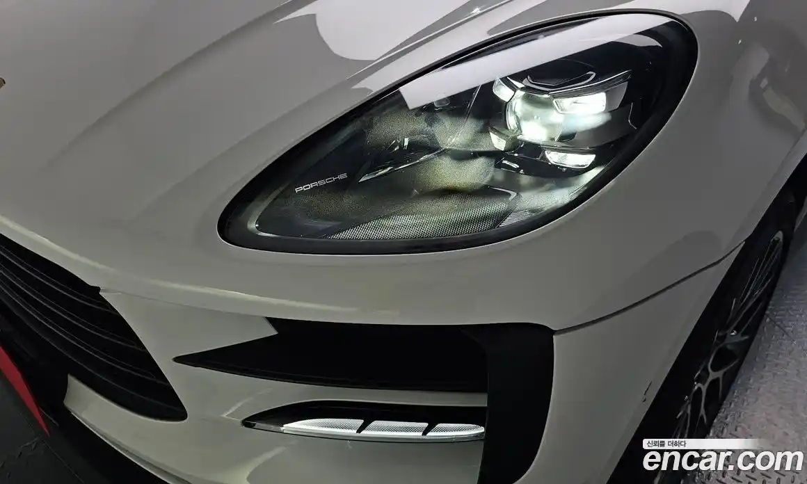 Porsche Macan 2021 2.0 автомат (гидро), фото 8