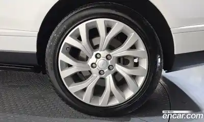 Land Rover Range Rover 2021 3.0 автомат (гидро), миниатюра 6