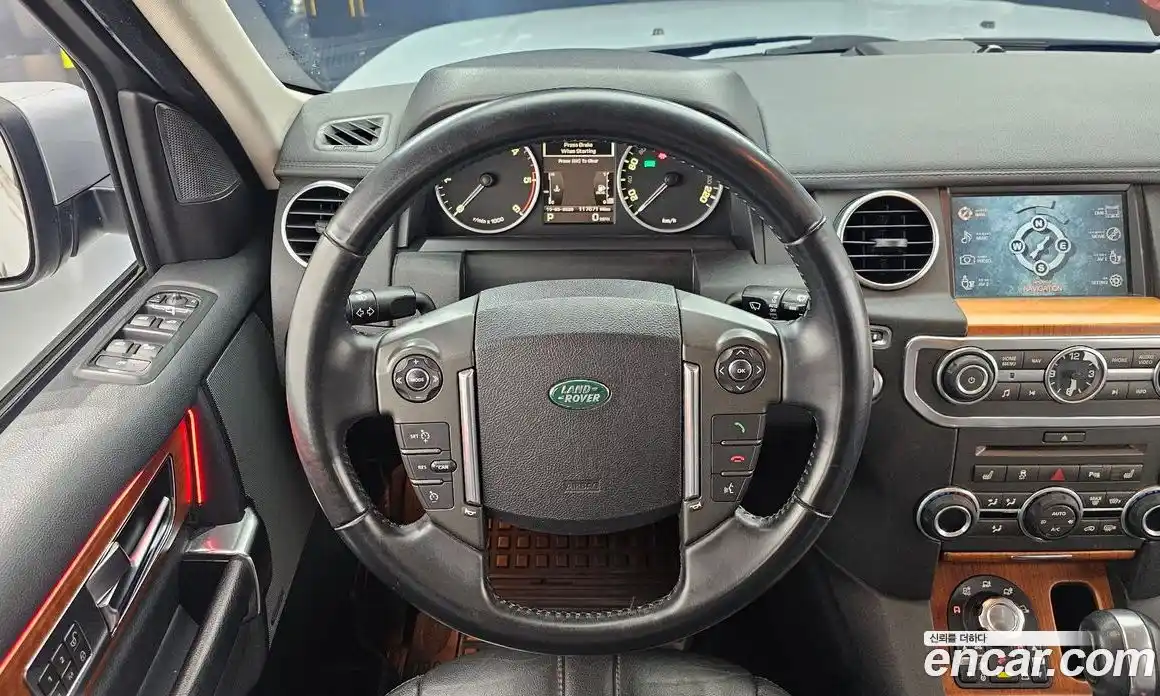 Land Rover Discovery 2011 3.0 автомат (гидро), фото 13