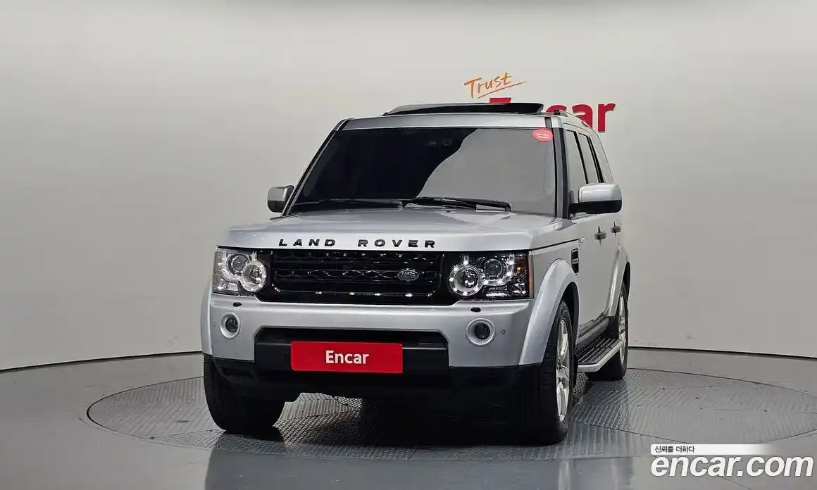 Land Rover Discovery 2011 3.0 автомат (гидро), фото 3