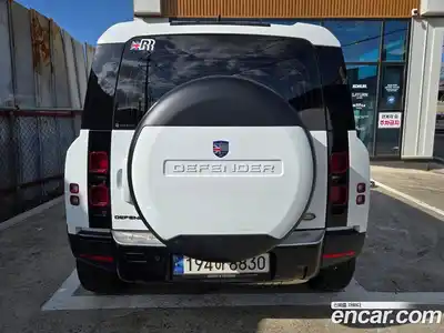 Land Rover Defender 2023 3.0 автомат (гидро), миниатюра 4