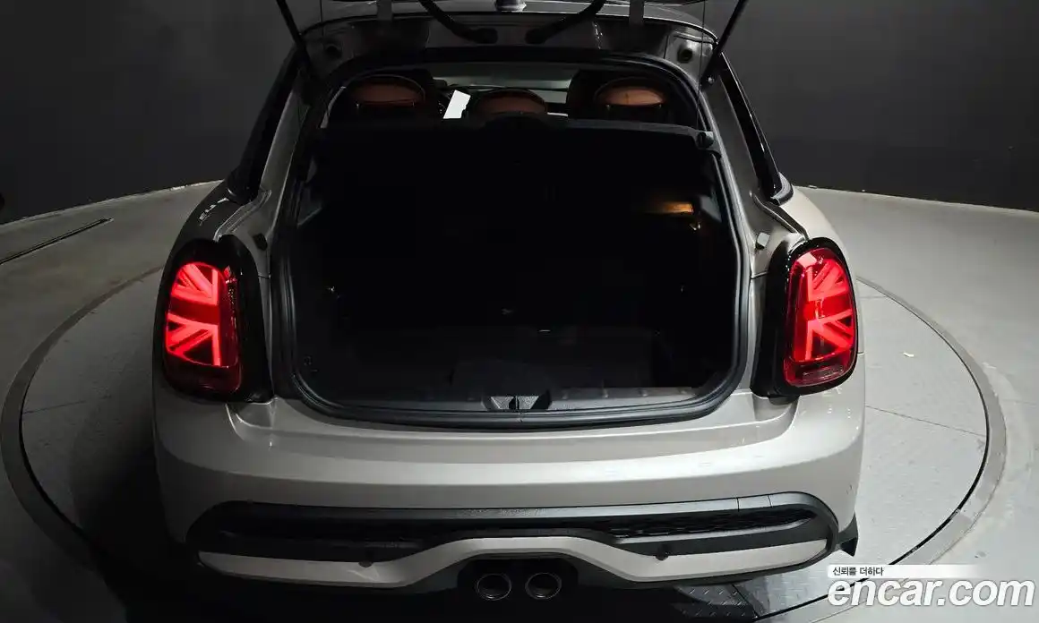 Mini Cooper 2022 2.0 автомат (гидро), фото 26