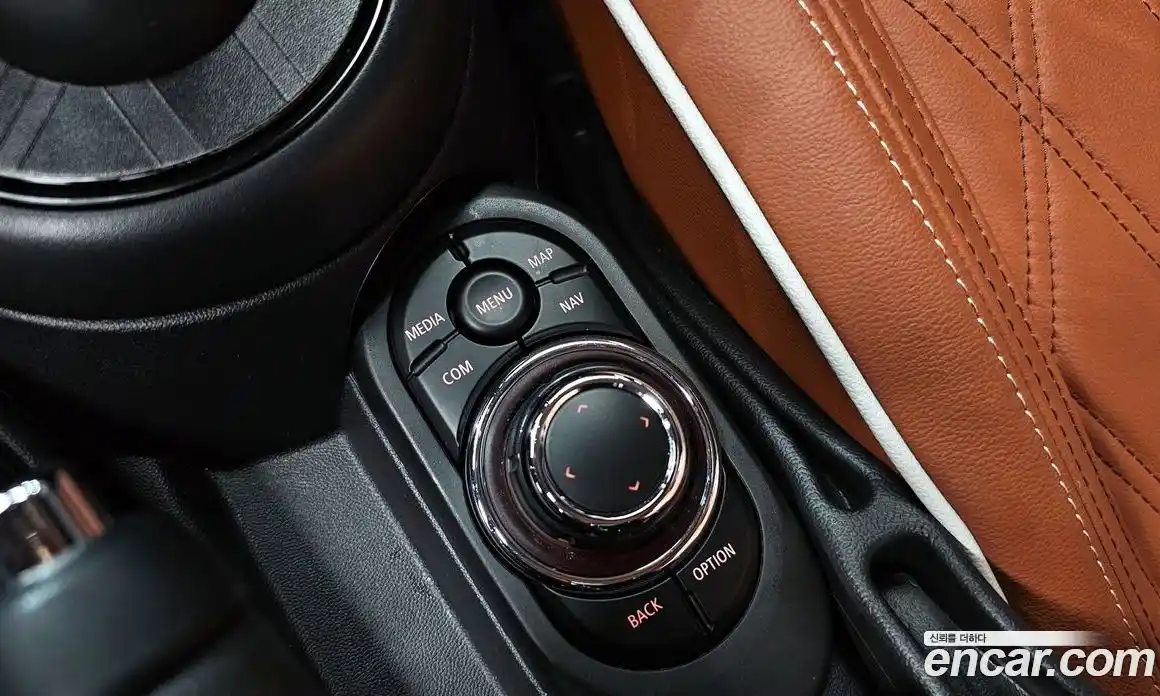 Mini Cooper 2022 2.0 автомат (гидро), фото 29