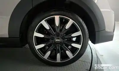 Mini Cooper 2022 2.0 автомат (гидро), миниатюра 7