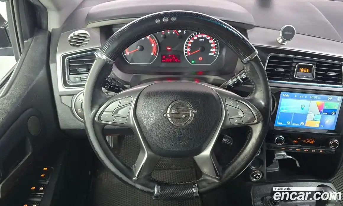 SsangYong Korando 2016 2.0 автомат (гидро), фото 13