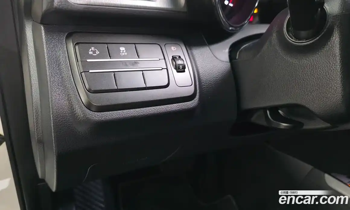 SsangYong TIBOLI 2017 1.6 автомат (гидро), фото 15