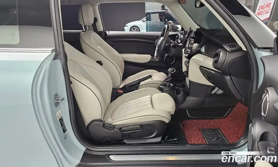 Mini Cooper 2018 1.5 автомат (гидро), фото 16