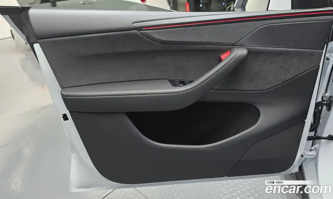 Tesla Model Y 2025 0.2 гидро, фото 14
