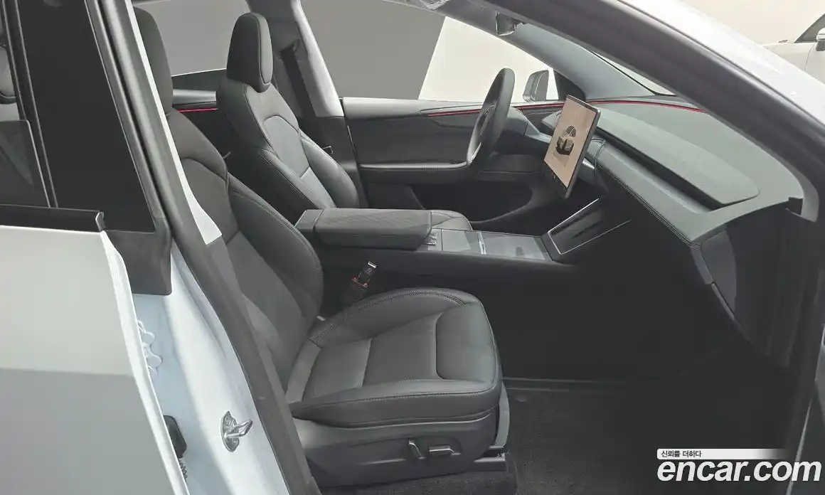 Tesla Model Y 2025 0.2 гидро, фото 17