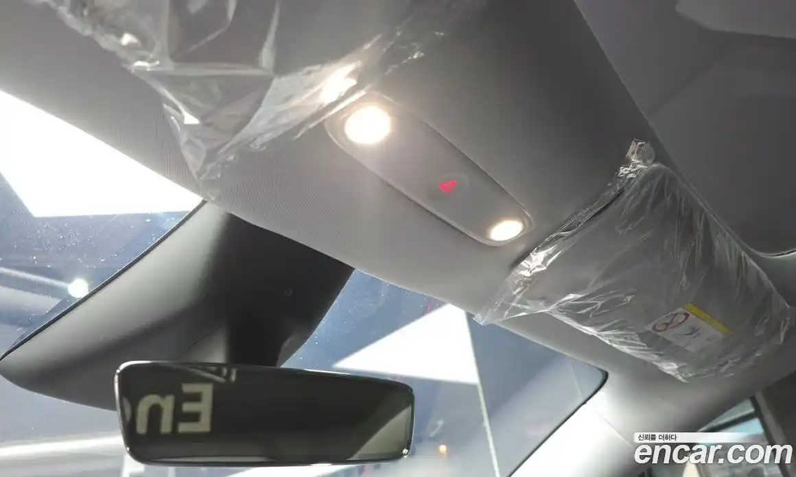 Tesla Model Y 2025 0.2 гидро, фото 28