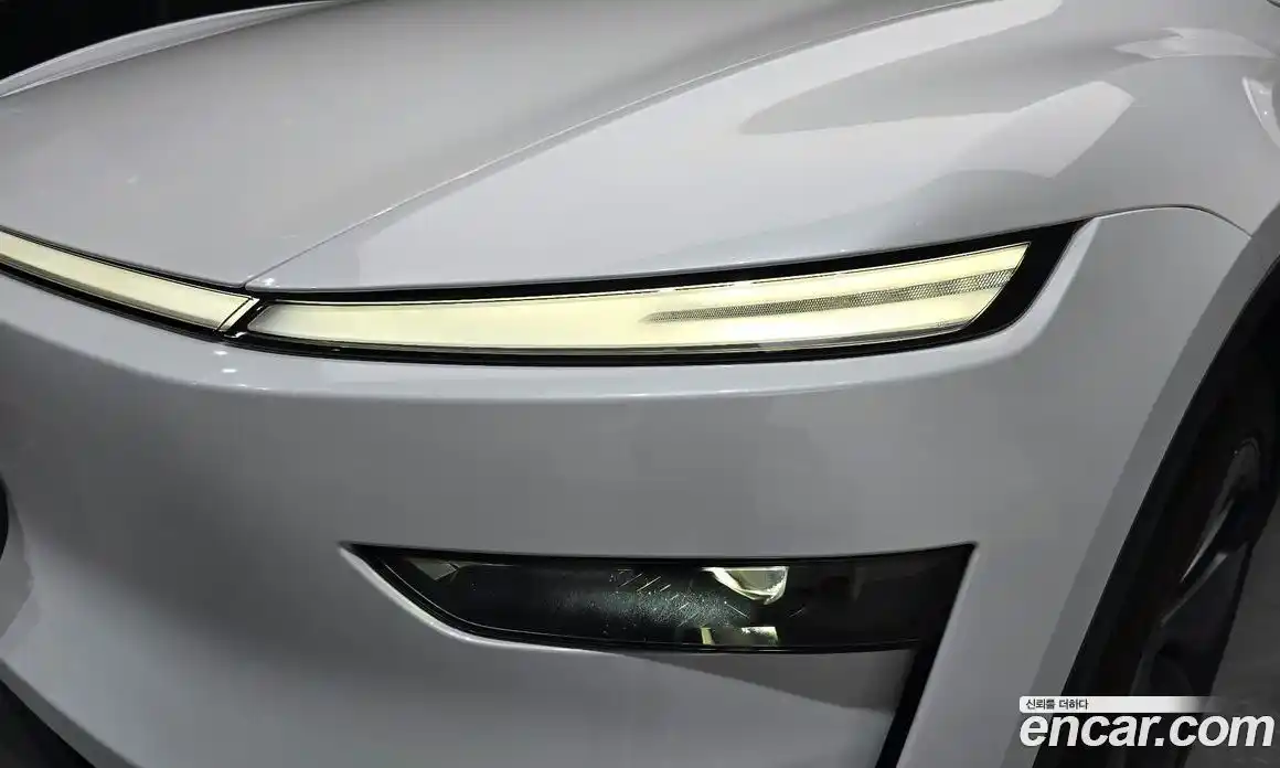 Tesla Model Y 2025 0.2 гидро, фото 8