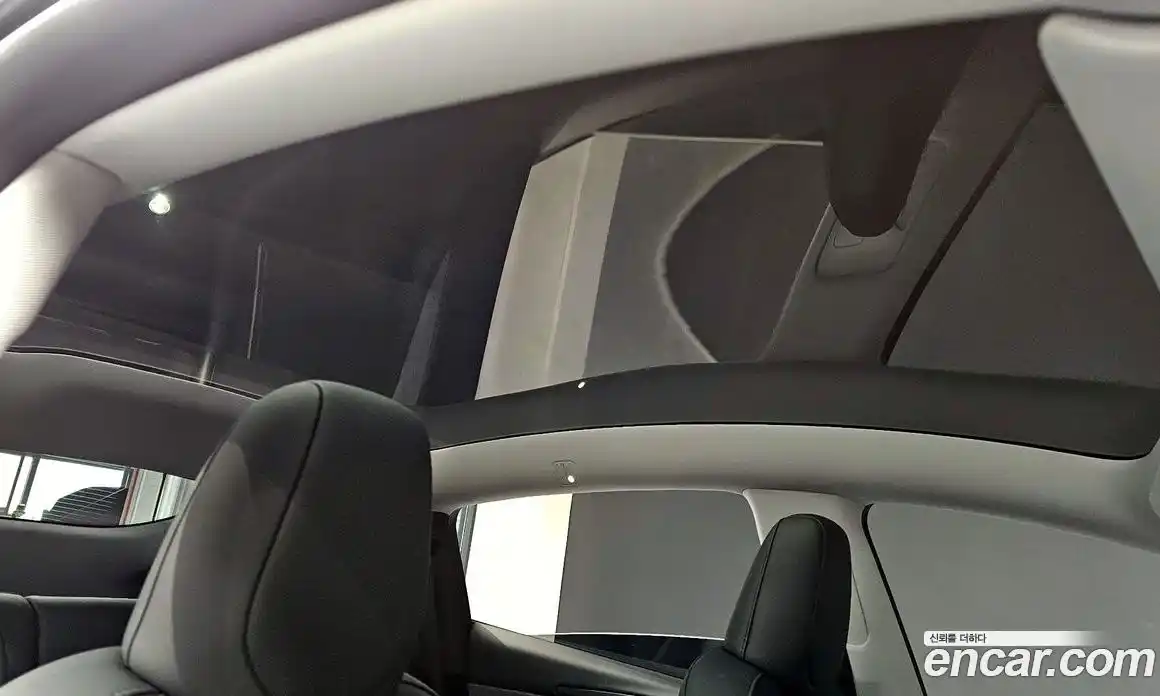 Tesla Model Y 2025 0.2 гидро, фото 24