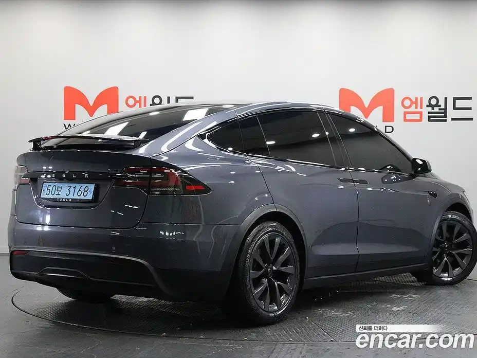 Tesla Model X 2023 0.3 гидро, фото 2