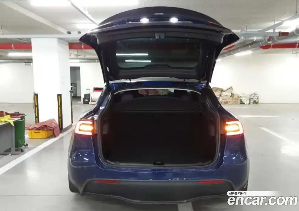Tesla Model Y 2024 0.2 гидро, фото 11