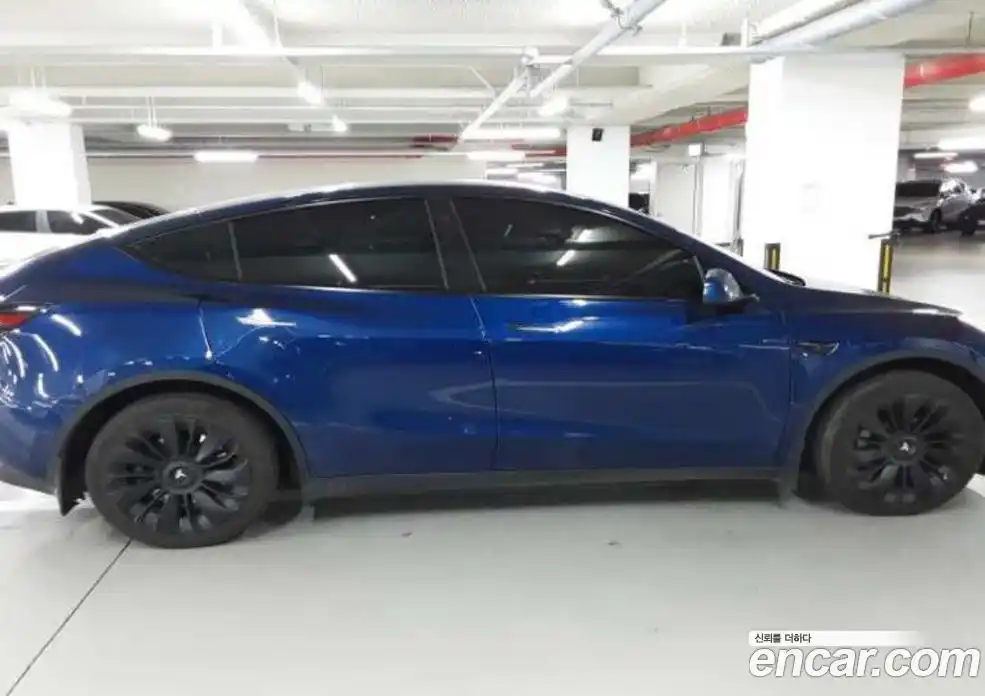 Tesla Model Y 2024 0.2 гидро, фото 12