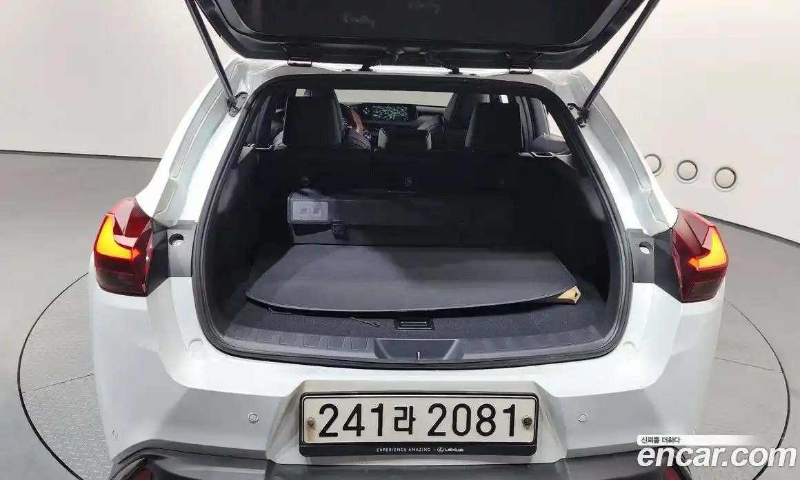 Lexus UX 2020 2.0 гидро, фото 24