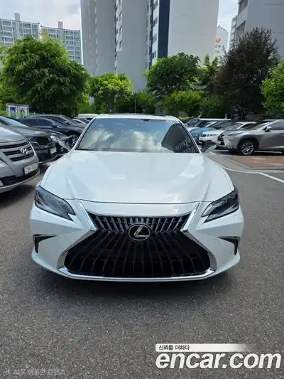 Lexus ES 2024 2.5 вариатор, миниатюра 10