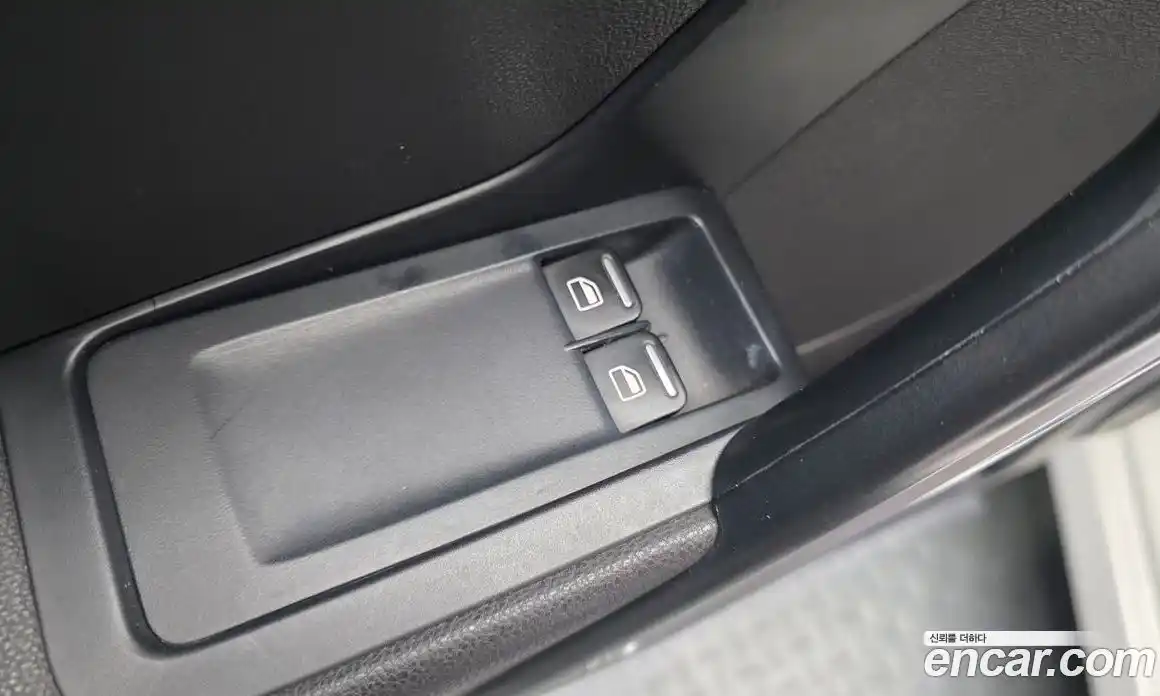Volkswagen Beatle 2013 2.0 автомат (гидро), фото 18