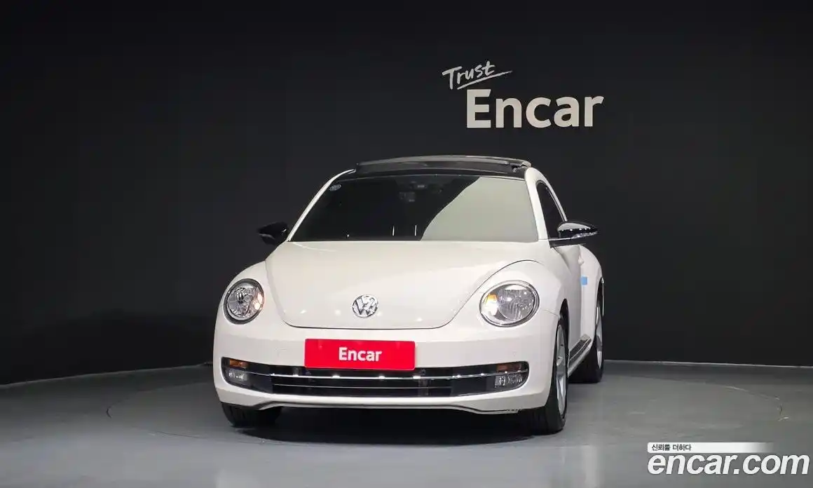 Volkswagen Beatle 2013 2.0 автомат (гидро), фото 3