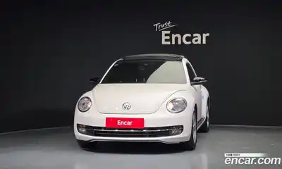 Volkswagen Beatle 2013 2.0 автомат (гидро), миниатюра 3