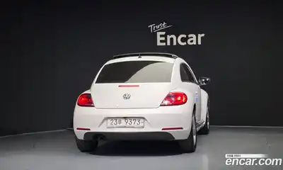 Volkswagen Beatle 2013 2.0 автомат (гидро), миниатюра 4