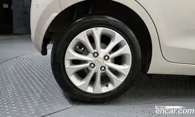 Chevrolet Spark 2018 1.0 автомат (гидро), миниатюра 5