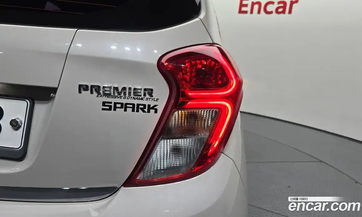 Chevrolet Spark 2018 1.0 автомат (гидро), фото 9