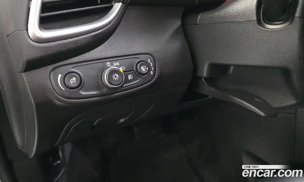 Chevrolet Trax 2020 1.4 автомат (гидро), фото 26