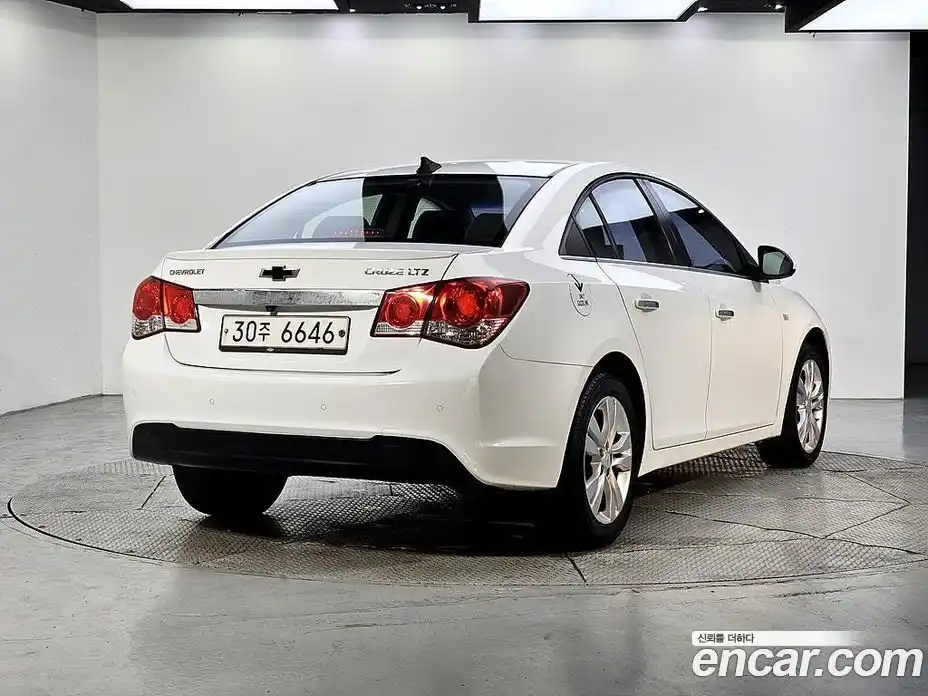 Chevrolet Cruze 2013 1.8 гидро, фото 4
