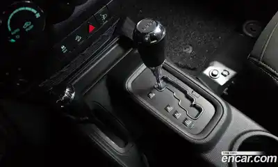 Jeep Wrangler 2016 3.6 автомат (гидро), миниатюра 9