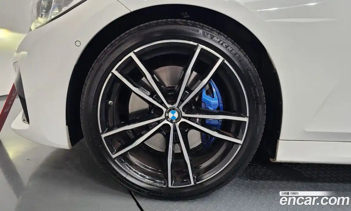 BMW 3 серия 2022 2.0 автомат (гидро), фото 5