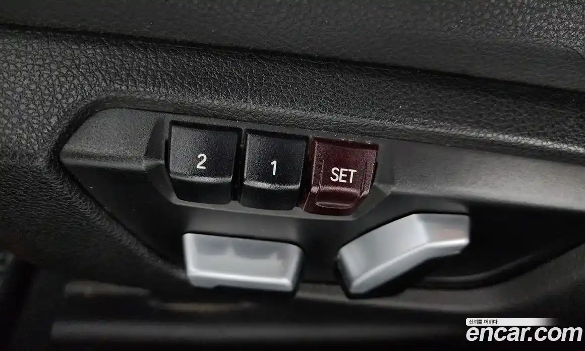 BMW 1 серия 2017 2.0 автомат (гидро), фото 16