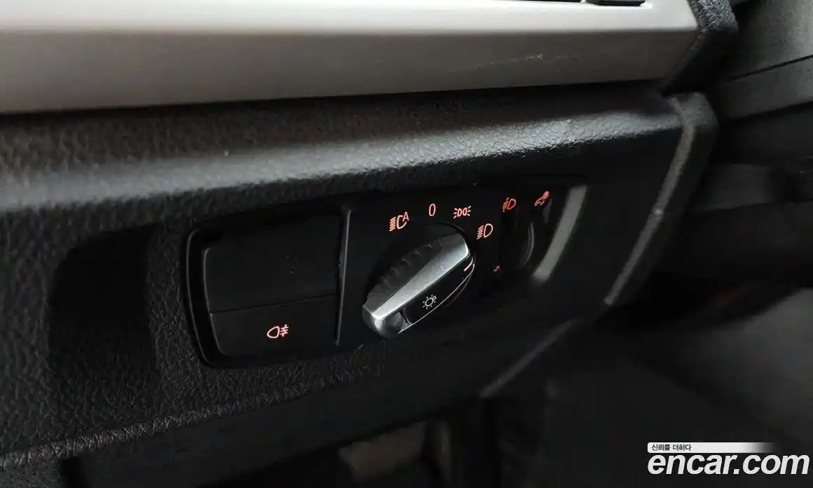 BMW 1 серия 2017 2.0 автомат (гидро), фото 20