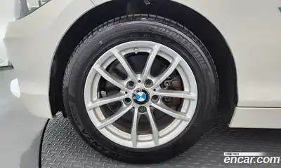 BMW 1 серия 2017 2.0 автомат (гидро), миниатюра 5