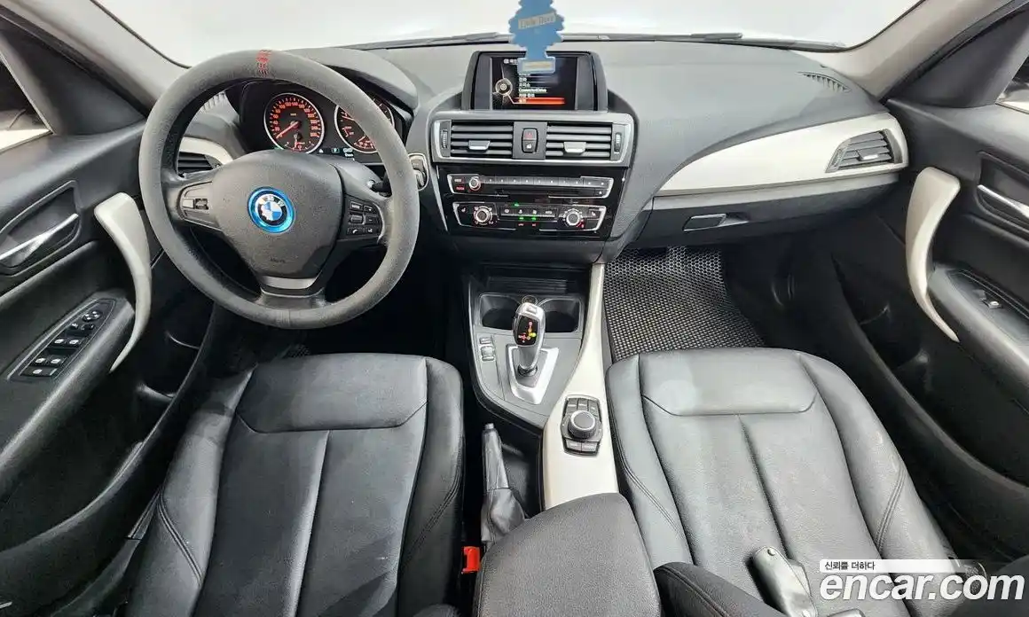 BMW 1 серия 2017 2.0 автомат (гидро), фото 7