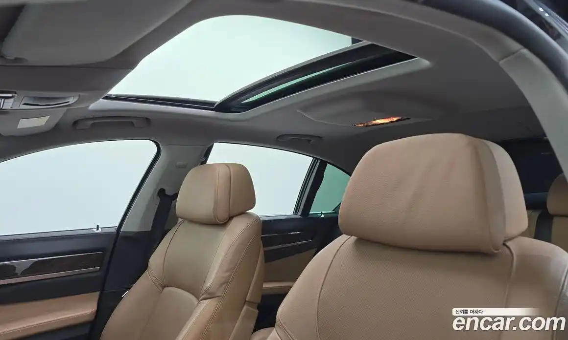 BMW 7 серия 2013 3.0 автомат (гидро), фото 18