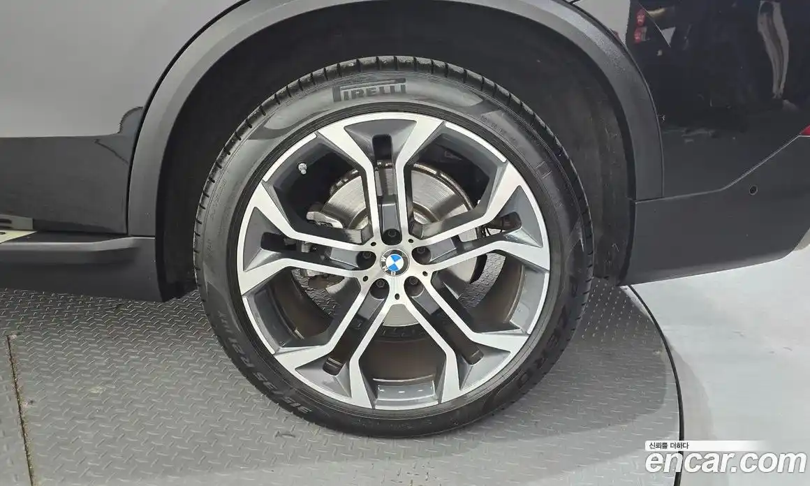 BMW X5 2022 3.0 автомат (гидро), фото 7