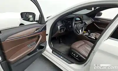 BMW 5 серия 2017 2.0 автомат (гидро), миниатюра 12