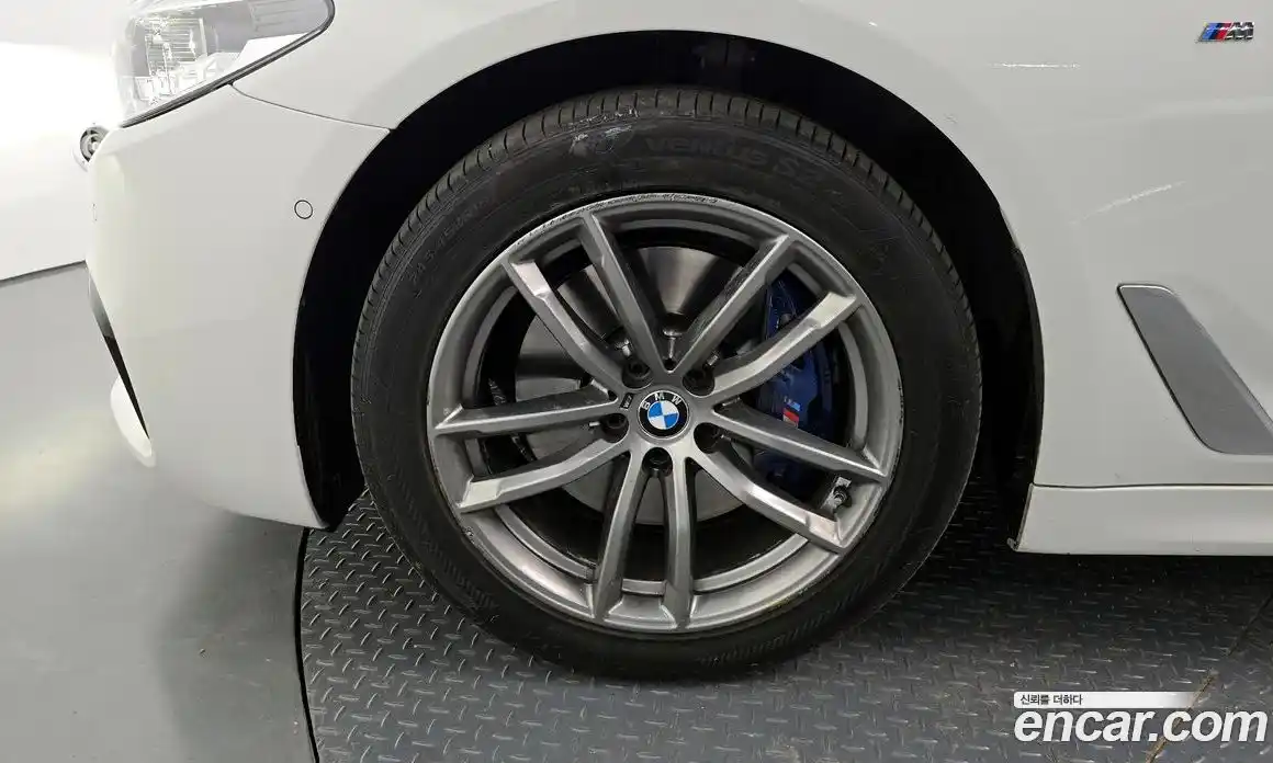 BMW 5 серия 2017 2.0 автомат (гидро), фото 4
