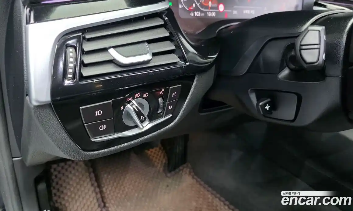 BMW 5 серия 2019 2.0 автомат (гидро), фото 31
